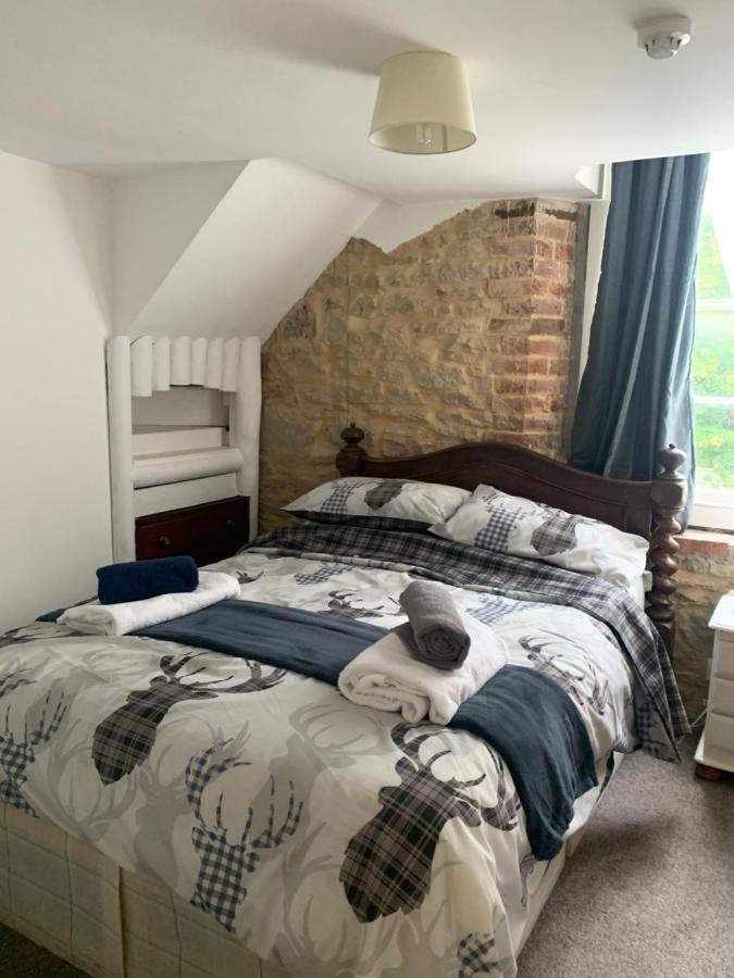 Inn Crosskeys Guest In Wye Valley